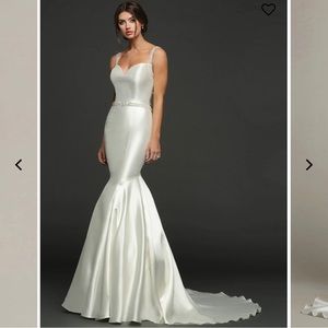 Avery Austin Ella Wedding Dress